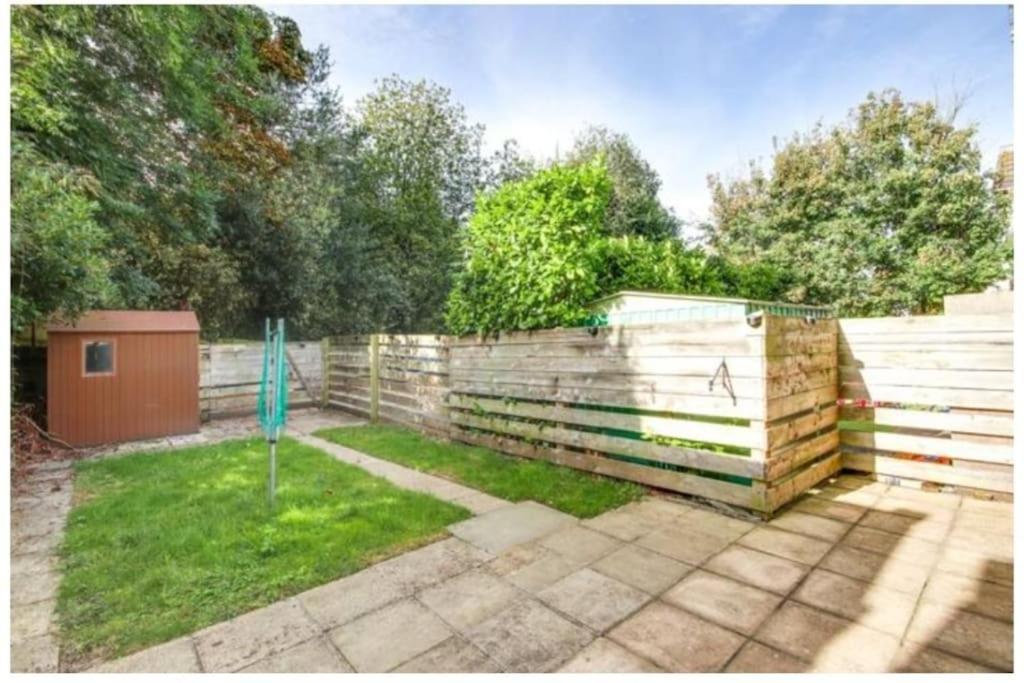Central 2 Bedroom Garden Flat With Free Parking Royal Tunbridge Wells Exterior photo
